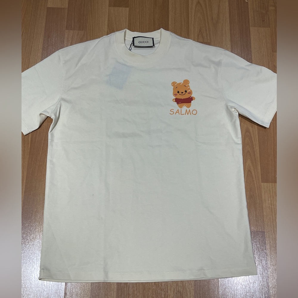 Gucci Cream T-Shirt with Bear Graphic